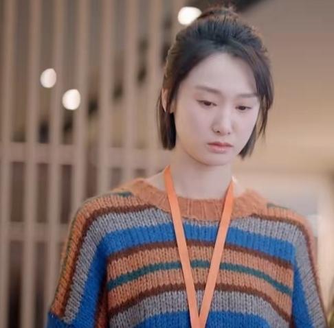 《不期而遇的生活》：沈晶妈妈住院需要做手术，沈晶向白总请假这一段，沈晶与白总同样