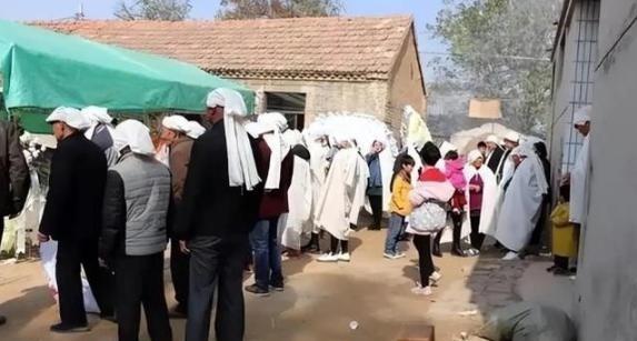 告诉大家一个重要消息，2026年3月30号起，全国要实行新的殡葬制度了。你有