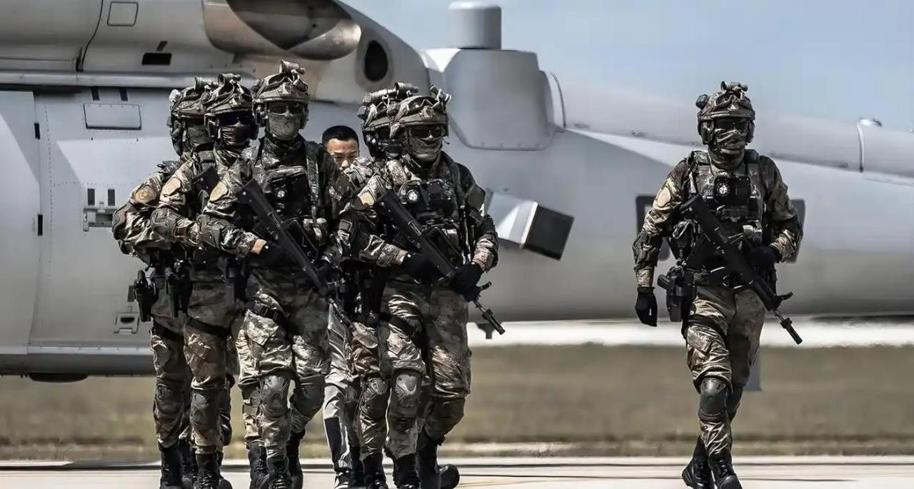 中国十大特种部队，谁才是你心目中最强的一支？第一名身份未知！提到中国特种部队，