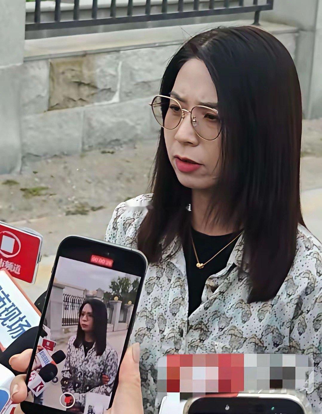 真的是太无语了！​关于中国首例性侵认定工伤案。​最后受害者崔丽丽的照片满天飞。​