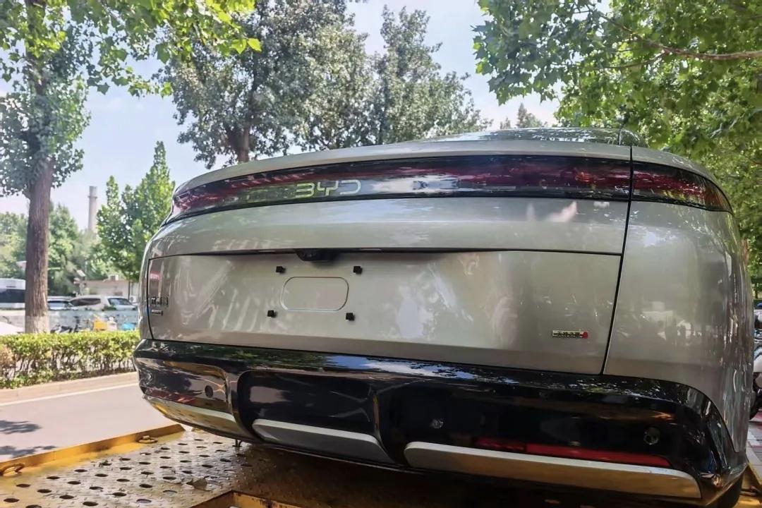大汉实车都露面了！23万起，这续航合资看了都懵大汉的实车最近已经陆续露面了