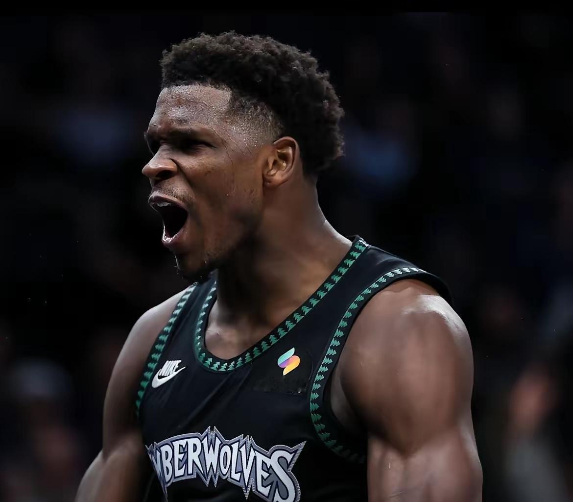 厉害！森林狼找到了击败雷霆的方法，其他球队可以借鉴。一，掐死三分。森林狼强悍的