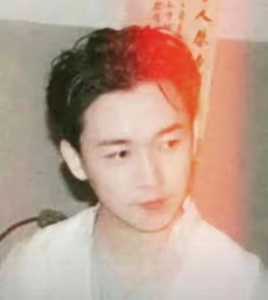 离婚13年，51岁潘粤明逆袭成董洁“高攀不起”的存在！曾经他因董洁污蔑“滥赌”“