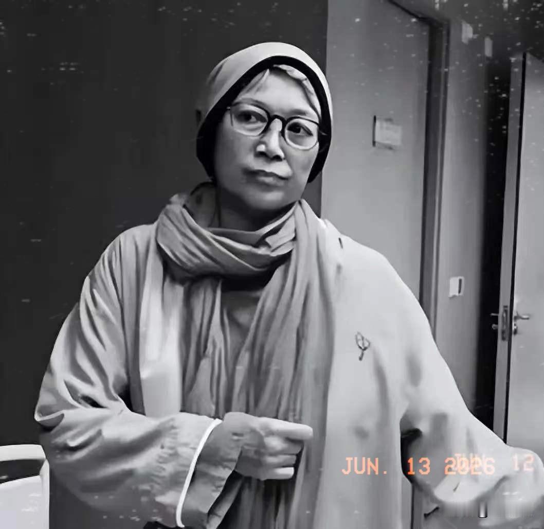平静离世，没哭没闹，她走前还在教人怎么活。2026年6月12日，陈敏儿走了。消