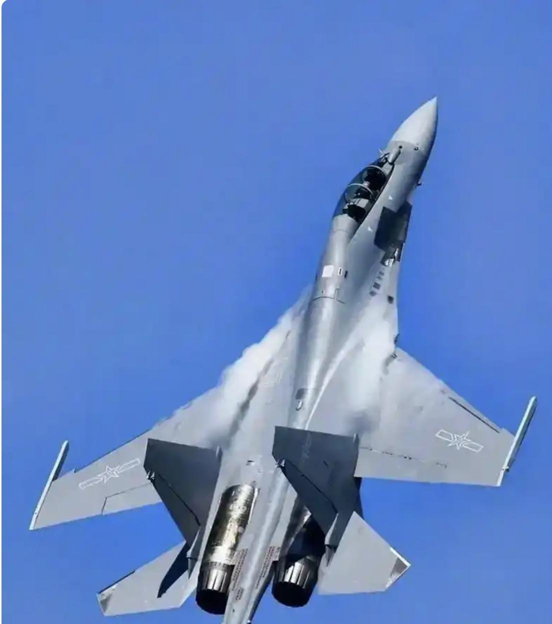 闻思录‖F-22被我歼-16锁定后，神话破灭，现代空战迎来历史性转折近日，央视