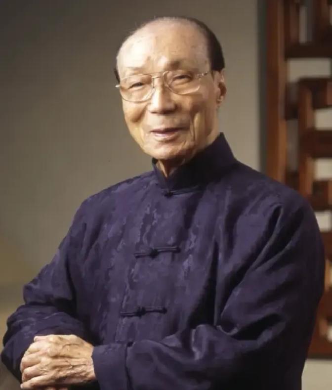 邵逸夫活到107岁，秘诀不是烧钱养生，而是他90岁前每天必须做这件事。不是