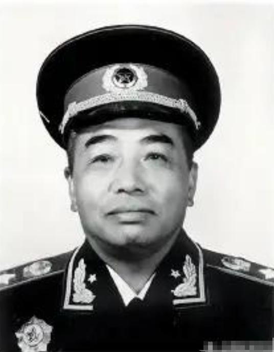 1941年，一名女特工暗杀彭老总未能得手，被押到刑场准备执行枪决。彭老总听说后，