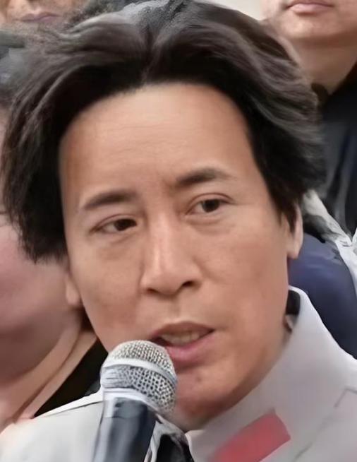 《伟大的长征》未播先炸锅，只因于和伟饰演伟人毛主席，引发评论区沦陷，直言于和伟：