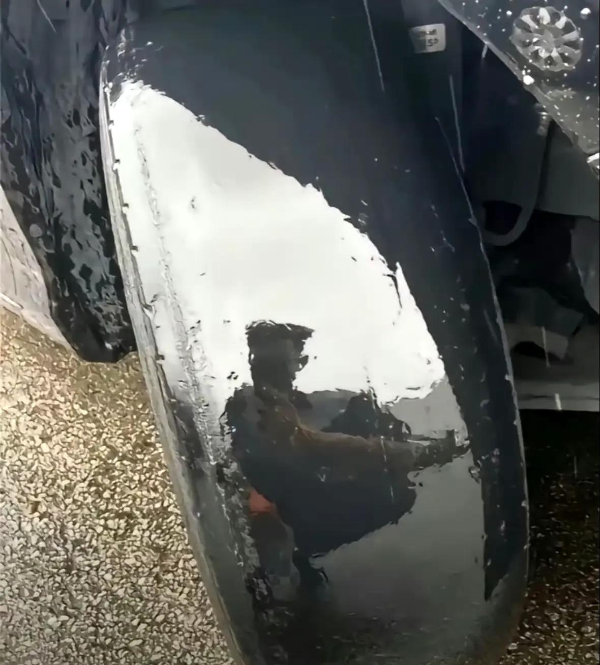 每次去保养车，师傅都忽悠我换轮胎。