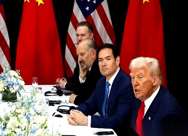 美军的官兵，刚刚签下了第二份保密协议。连国会都无权过问的那种。你品，你细品。