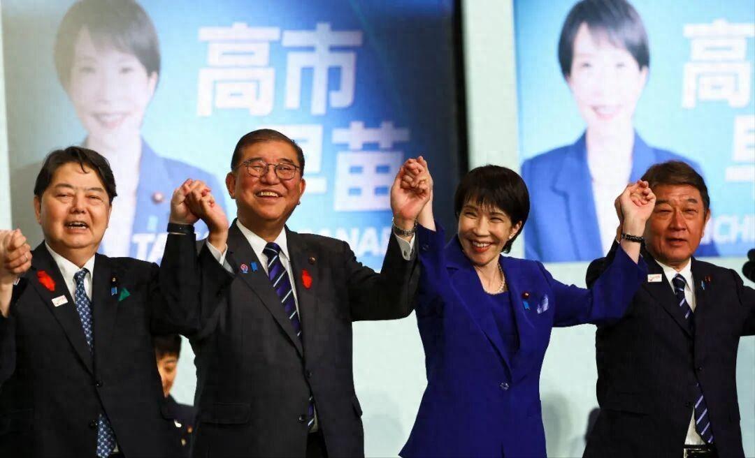一夜变天：26年“政治兄弟”散伙，黑马杀出来了 谁能想到，日本政坛说翻