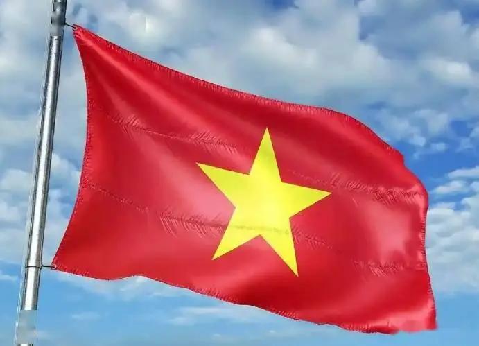 越南态度发生急转弯，就在中日冲突愈演愈烈的时候，新加坡都选择站队了，然而越南却突