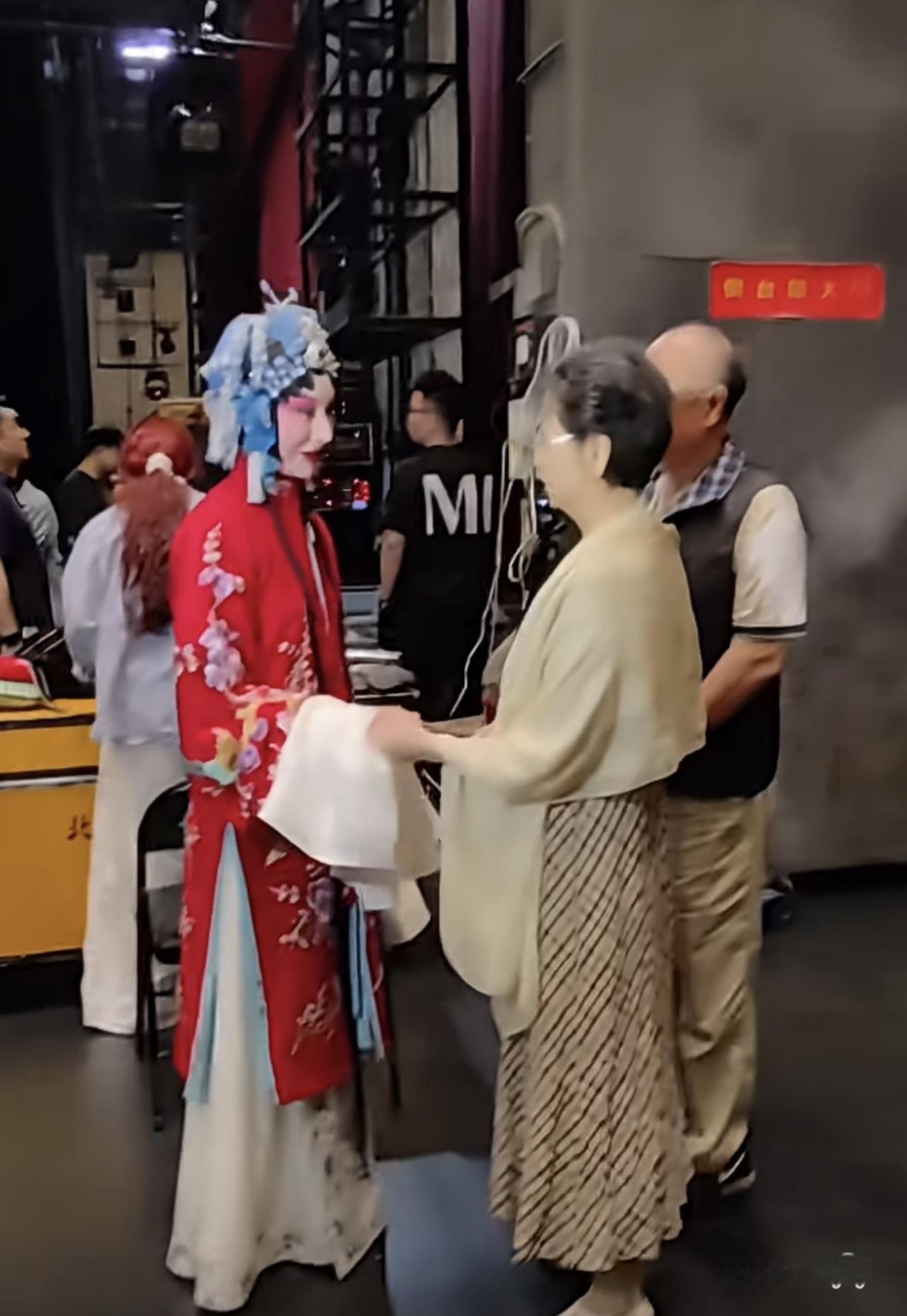 听闻李维康老师去世太让人心痛，心痛之外，更多的是意外与震惊。今年6月份，李维