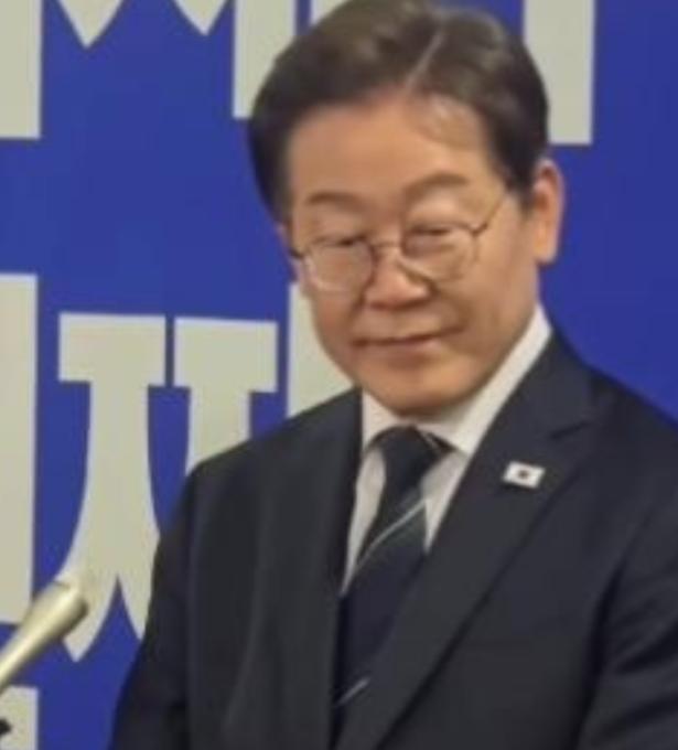 外媒曾问韩国总统李在明：若中国武统台湾地区，你会不会出手？网传版本写成李在明笑着