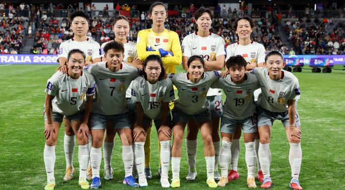 中国女足2-1力克世界劲旅朝鲜！谁还会说米利西奇不行？我们看到这次中国女足小组赛