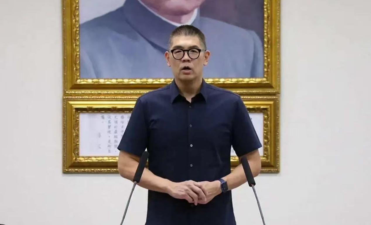 国民党的清理门户开始了，连胜文对赵少康发出警告！ 说白了，赵少康的种种举措和