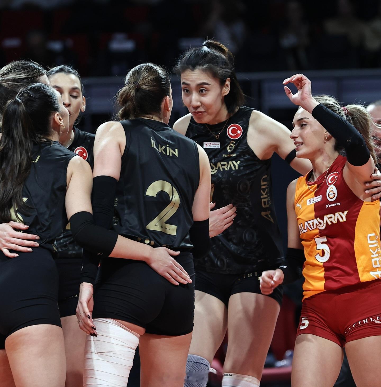 女排土超常规赛第21轮过后，王媛媛在拦网得分榜上排名第十三，局均拦网得分排名