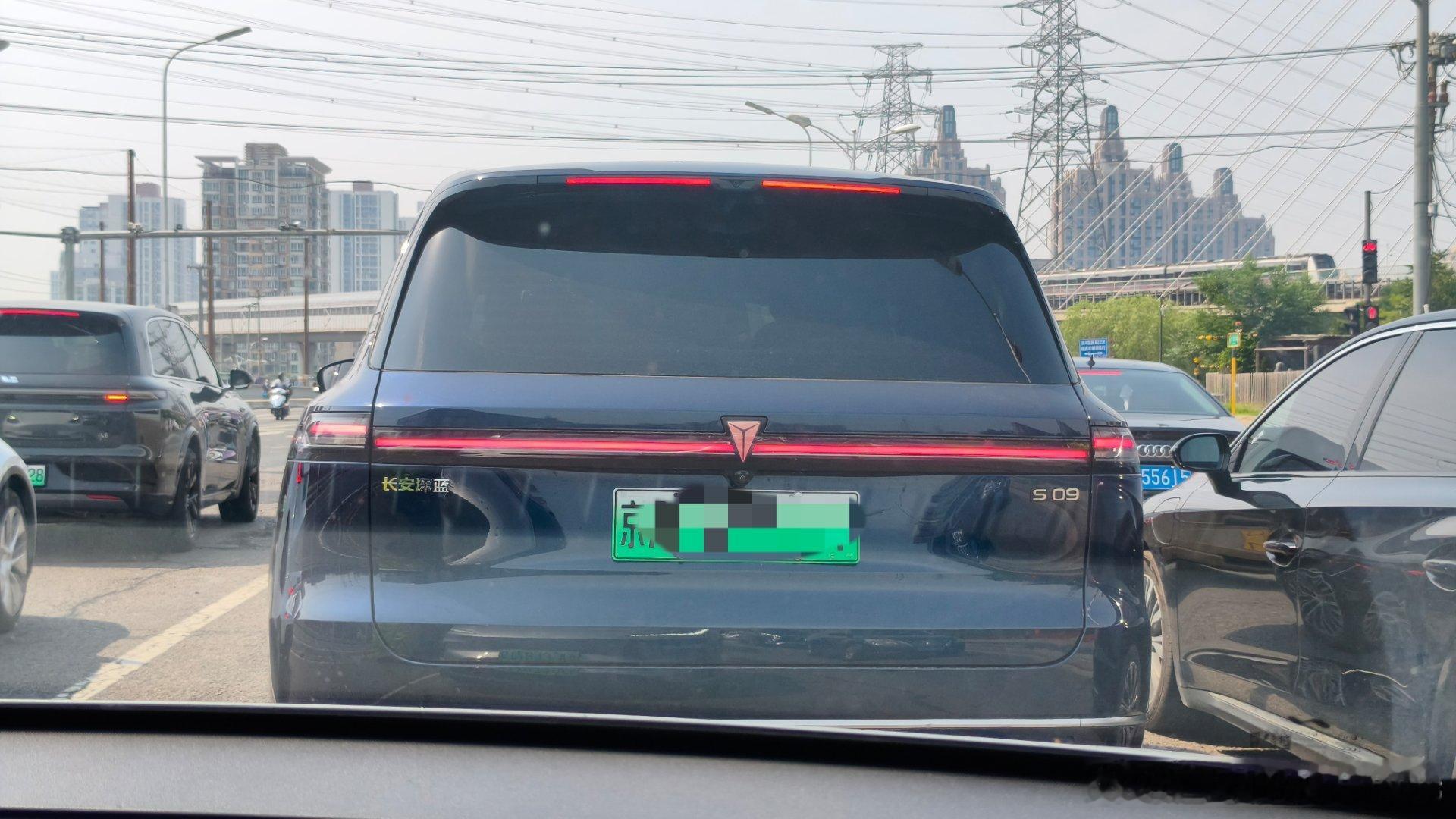 跟了它一路了，给我难受坏了……​​​