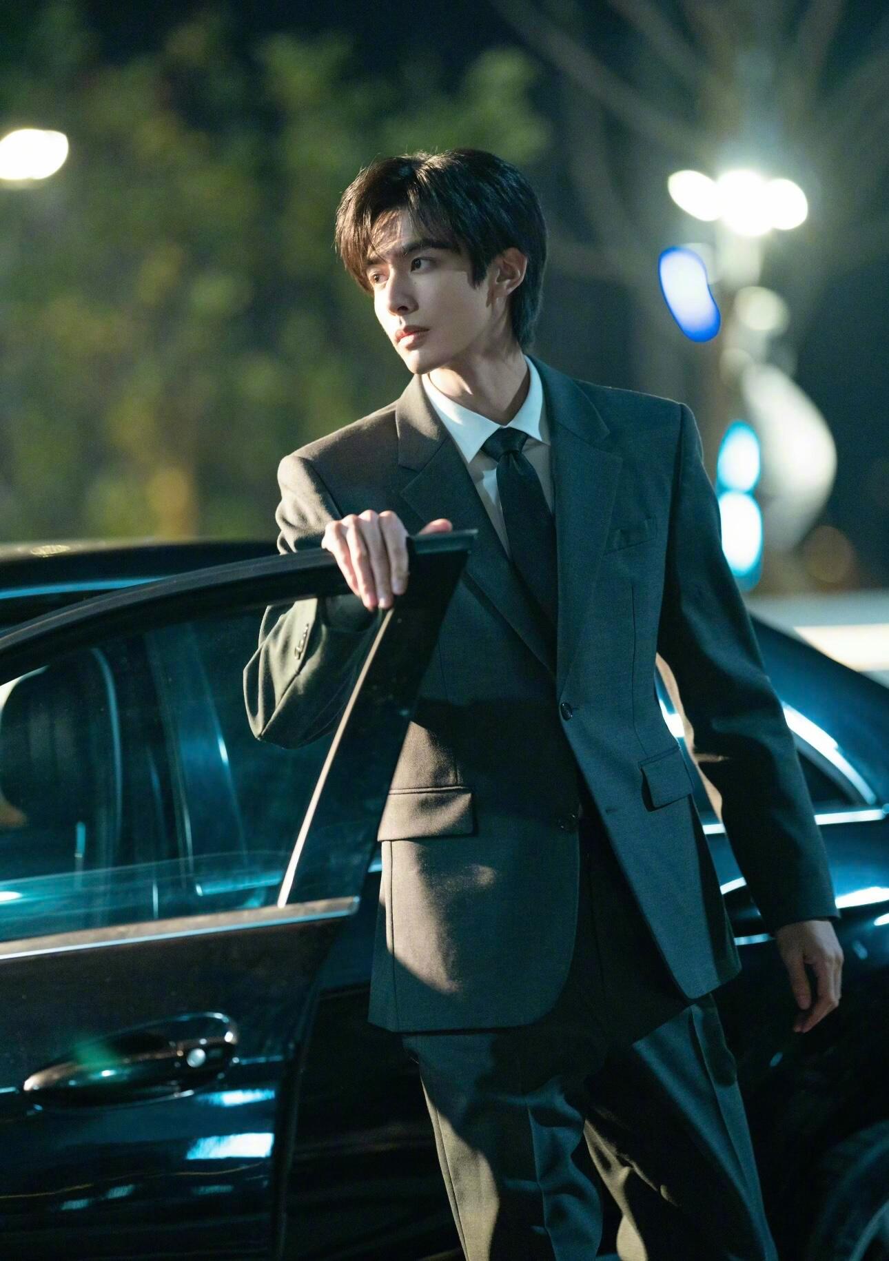 宋威龙微博之夜官宣.微博之夜阵容官宣宋威龙微博之夜官宣燥候大爆剧男主林屿森