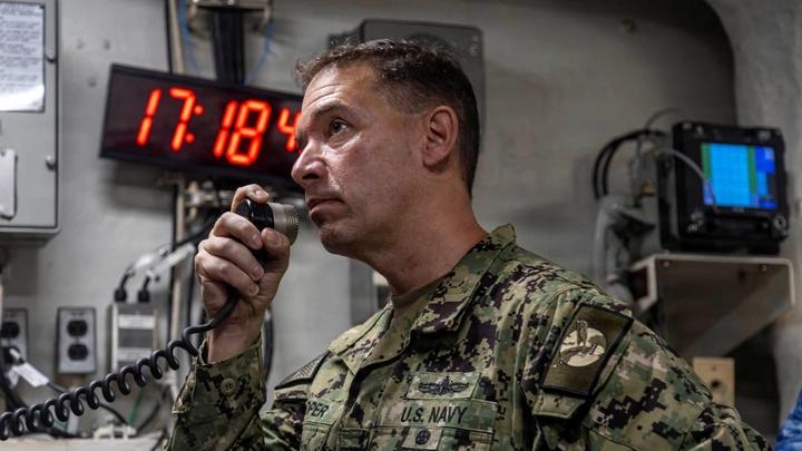 斩首+炸核设施！美军三套方案全曝光，伊朗根本挡不住。当地时间2月26日，