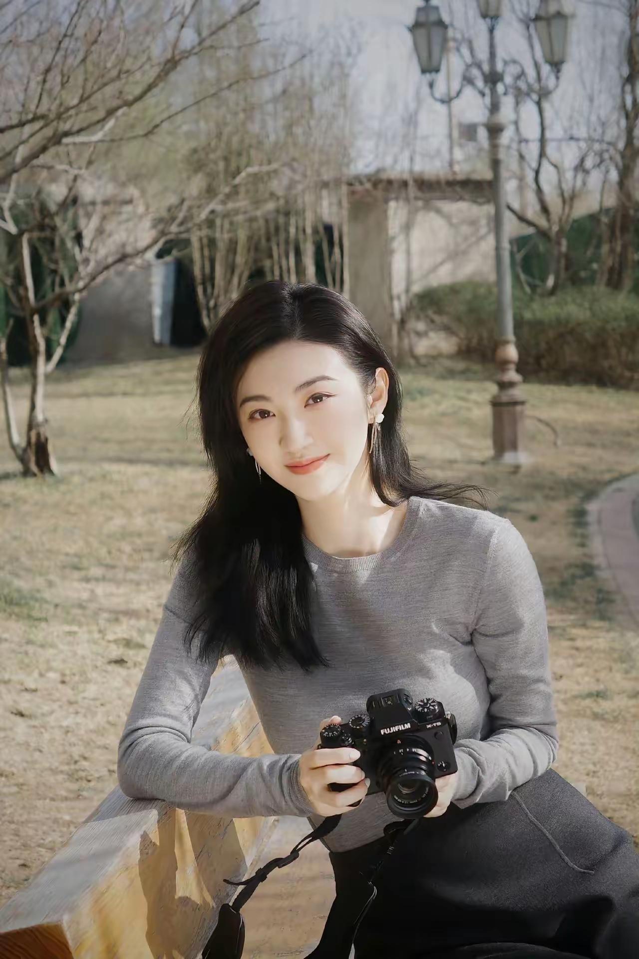 相机定格瞬间，美如画卷。