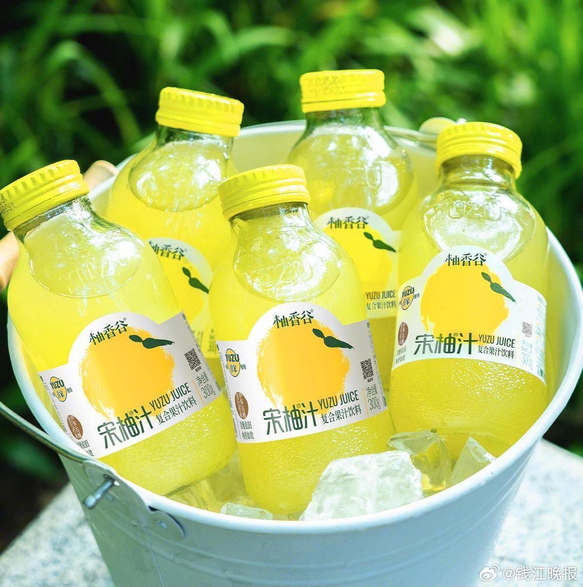 【#宋柚汁创始人回应柚汁占比仅2.7%#】近日，知名饮品柚香谷宋柚汁因“柚汁占