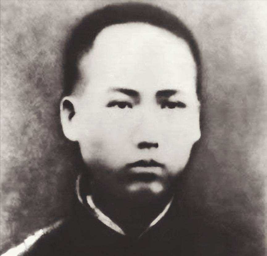 1910年初秋时节，韶山冲的“石三伢子”进入湘乡东山高等小学堂学习，因为个子高大