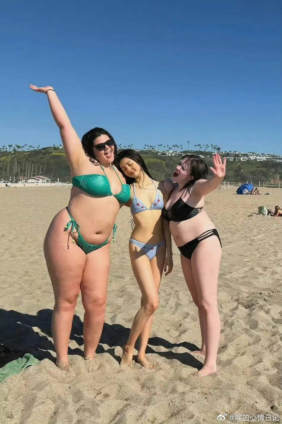 有鹅知道黄磊大女儿演了什么剧或电影吗？最近频繁上热搜，她和年轻时的妈妈好像啊