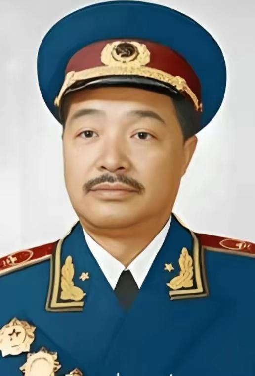 贺龙口述回忆（17）湘鄂西游击战洪湖苏区红九师与夏曦争论这场争论由来
