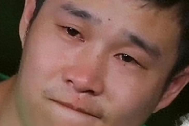 《什么意思夫妇》上映两天，骂声不在喜剧够不够好，而在小沈阳一家太像在“开家族店”：沈春阳首当导演，他