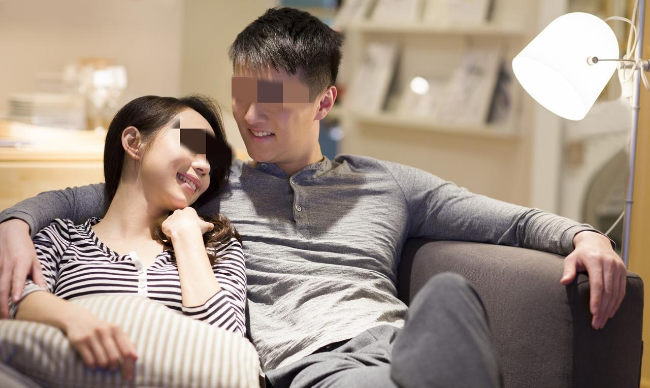 广东深圳，女子和男友恋爱期间，感情非常甜蜜，还长期同居生活。没多久，女子意外怀孕