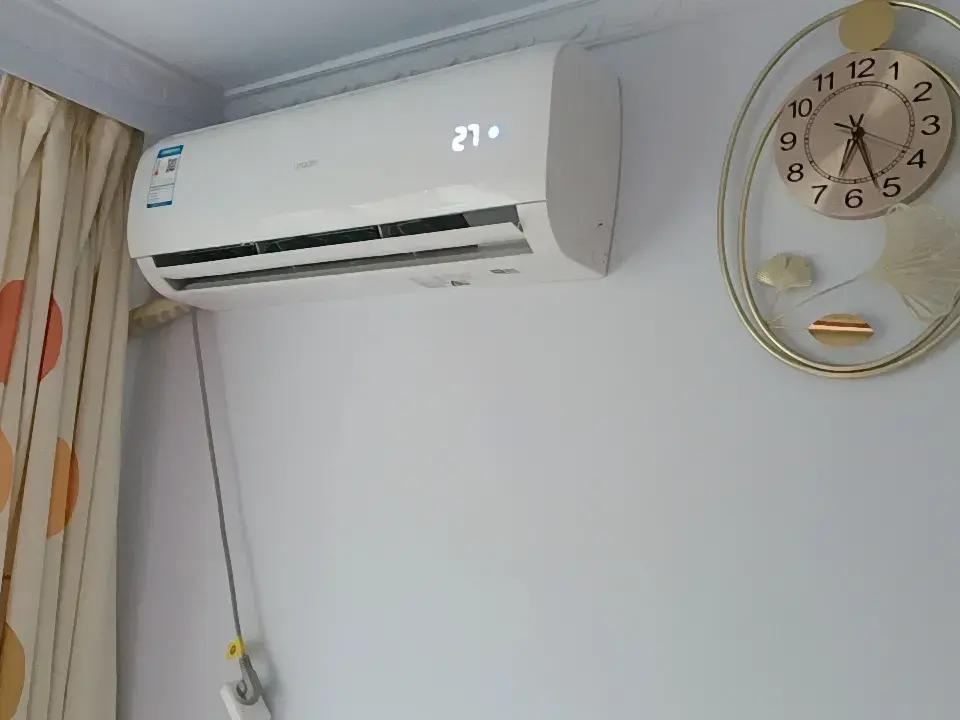用了20年空调才明白24小时持续开启一月电费138晚间开启，清晨关掉一月