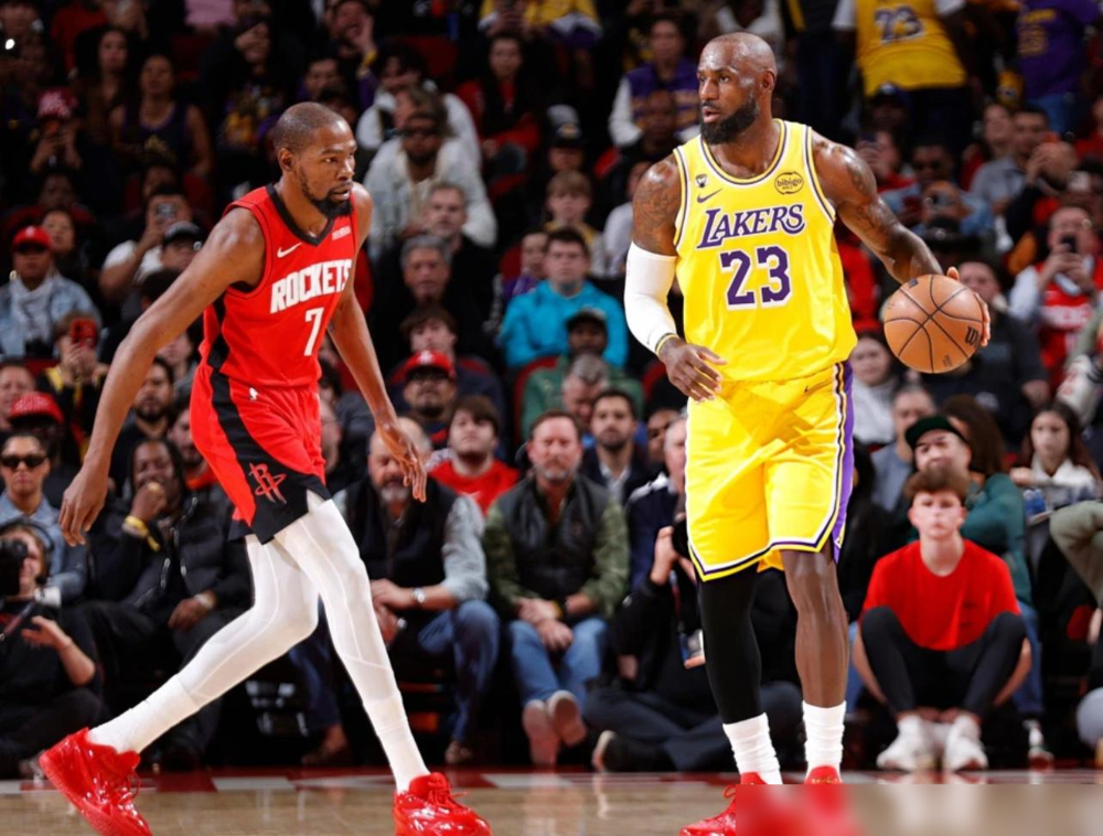 年薪三千四百万，罚球线飘着投，油漆区不敢攻，我算看明白了，湖人签来的不...