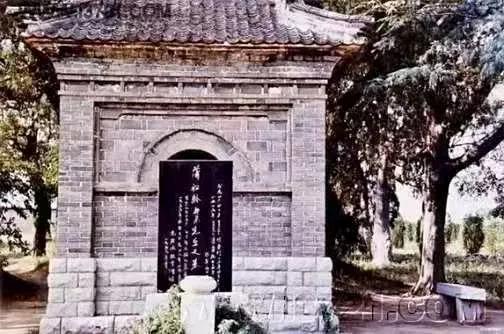 1966年，一群红卫兵打着“打倒鬼神论”的口号挖了蒲松龄的墓！打开棺椁后，发现棺