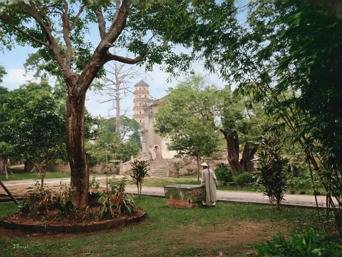 第二次鸦片战争后，原广东将军府后苑被改建为英国领事馆花园。这是典型的清代官署园