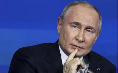 美国记者问普京，如果中国大陆要解放台湾，俄罗斯会不会插一脚，而普京干脆利落的话，