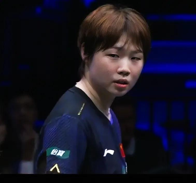 蒯曼与早田希娜大战7局，才在第七局险胜。第七局蒯曼是0：4落后，让人顿生紧