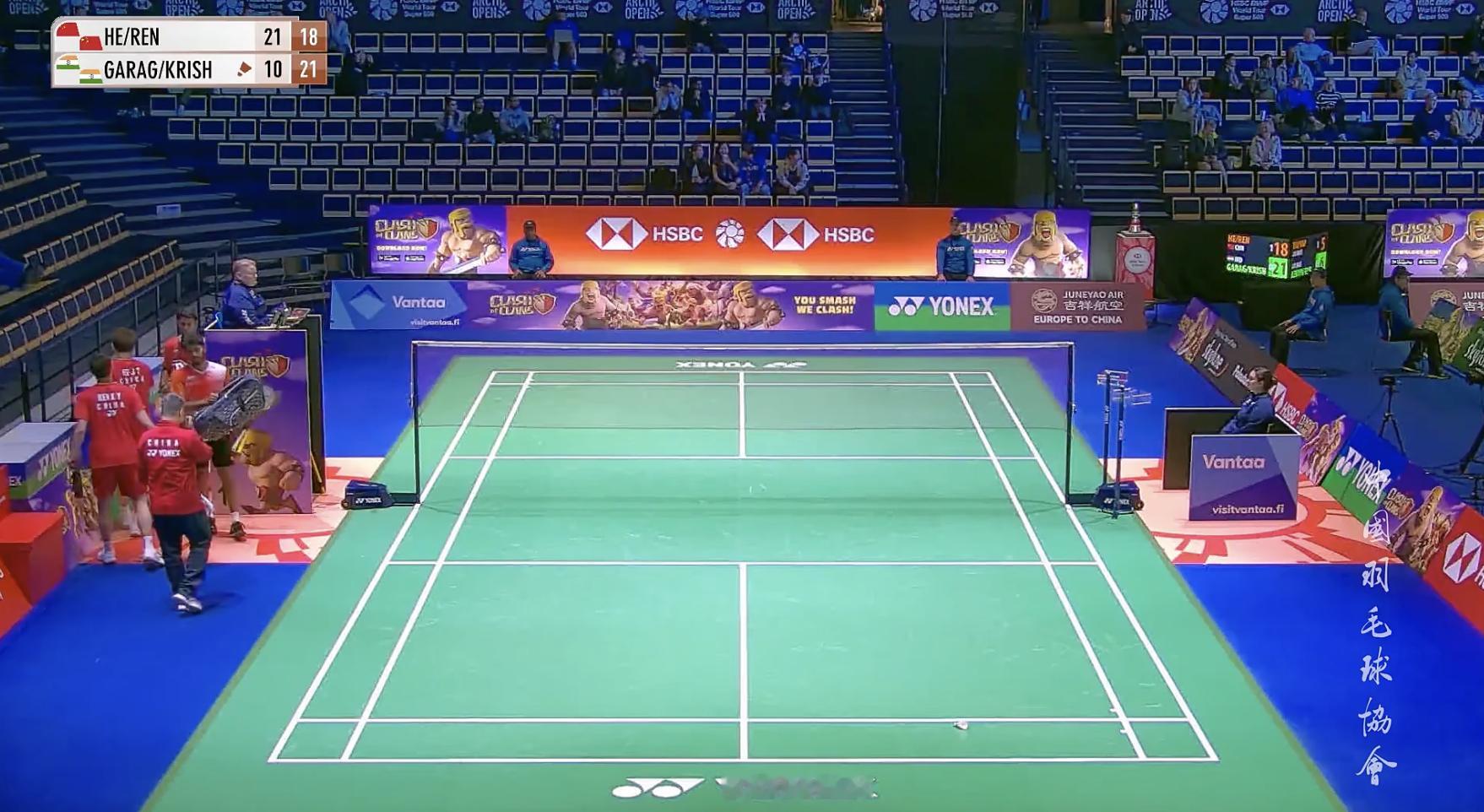 何济霆/任翔宇🇨🇳21-10、18-21🇮🇳加拉加/普鲁特维决胜局！
