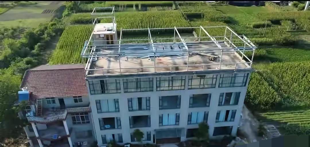这就是“欺负老实人的下场”！湖北襄阳，一6旬老汉把宅基地以26万的价格卖给一外乡