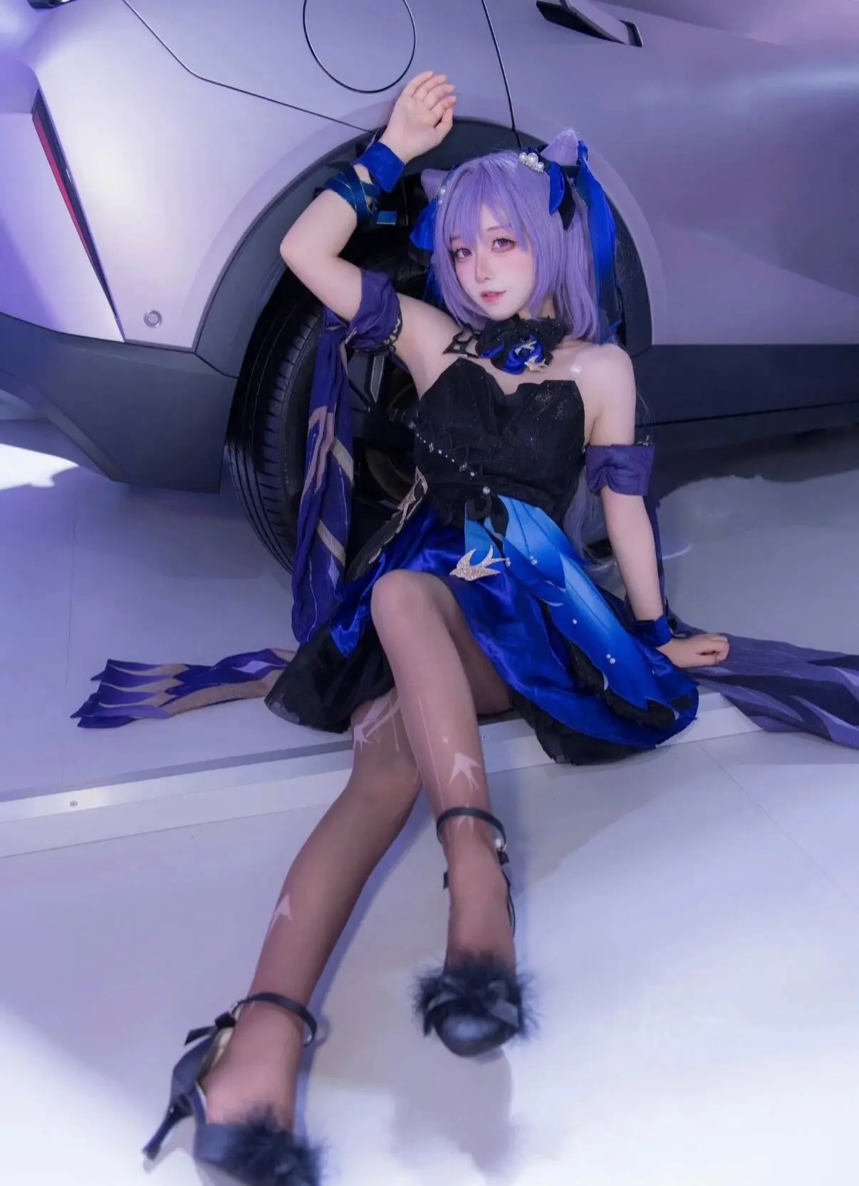 二次元美女cosplay 这腿又长又白又细 这谁能顶得住啊 刻晴cos...