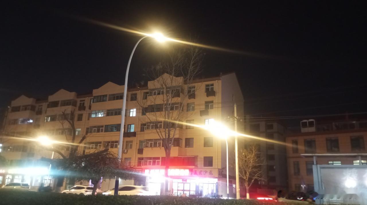 这青岛的天真就是说变就变，本来还以为得等到周五晚上才能降温。没成想昨天晚上就