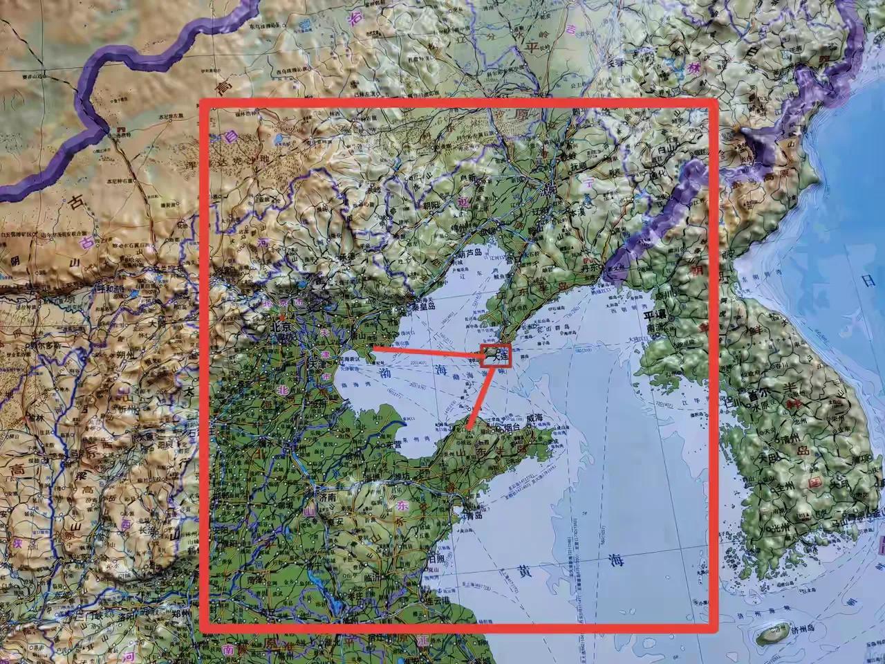 我国南方沿海的核心是深圳，中部沿海的核心是上海，而广阔的北方沿海区域却没有核心沿