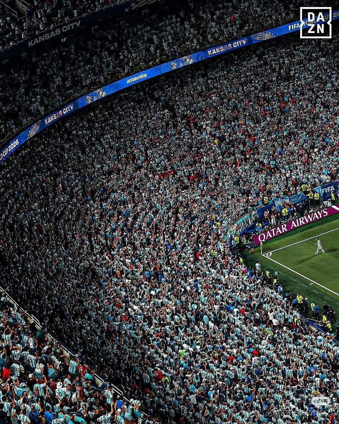 综合各大媒体的评选，传播范围最广的，最具足球代表性的，以及FIFA官方收录和主推