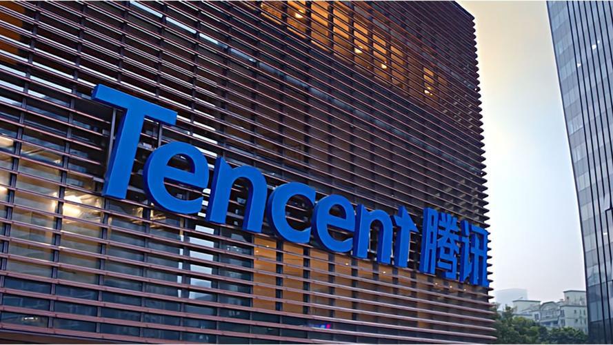 瑞银看好中国AI领先企业阿里和腾讯瑞银将其对中国人工智能领域的投资标的缩小至
