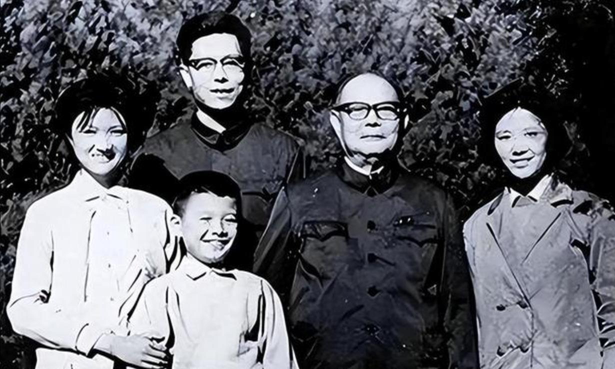 他是叶帅的女婿，78岁再次结婚，81岁妻子给他生了个女儿，84岁又给他生了个儿子