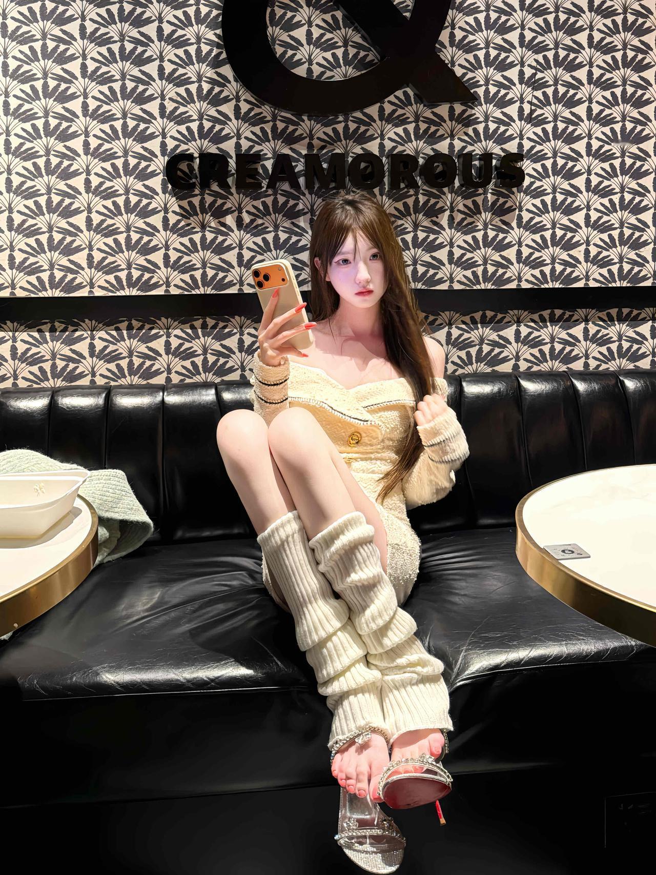 发什么呆•̆•̥•