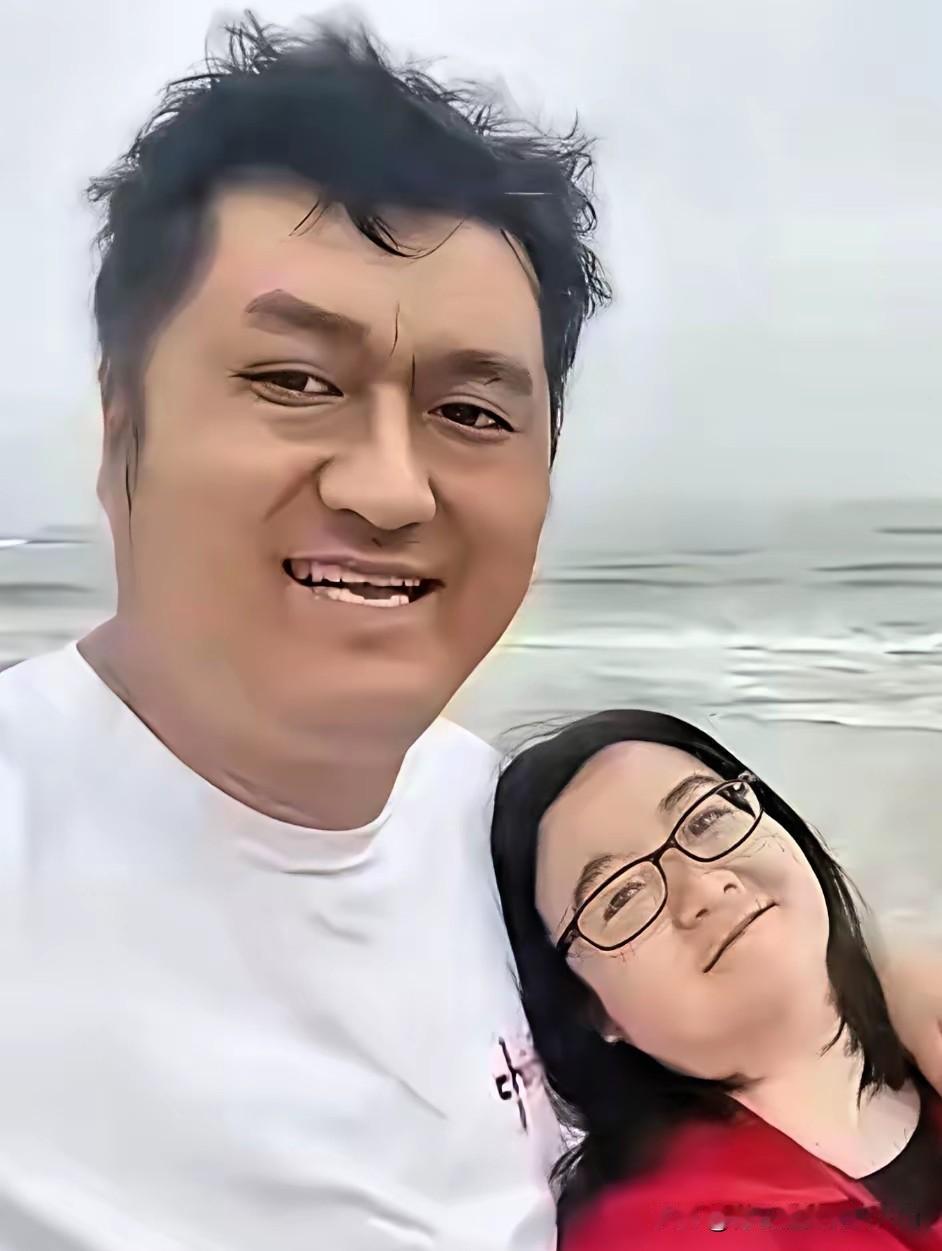 公式相声泰斗李宏烨大胆预判：二十年后郭德纲会走下神坛！提起公式相声，绕不开