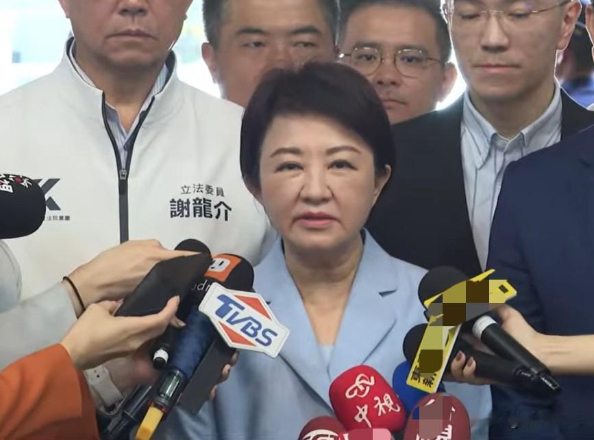 卢秀燕痛批赖清德是“癌细胞”针对台湾“毒油案”，台中市长卢秀燕今天（24日）