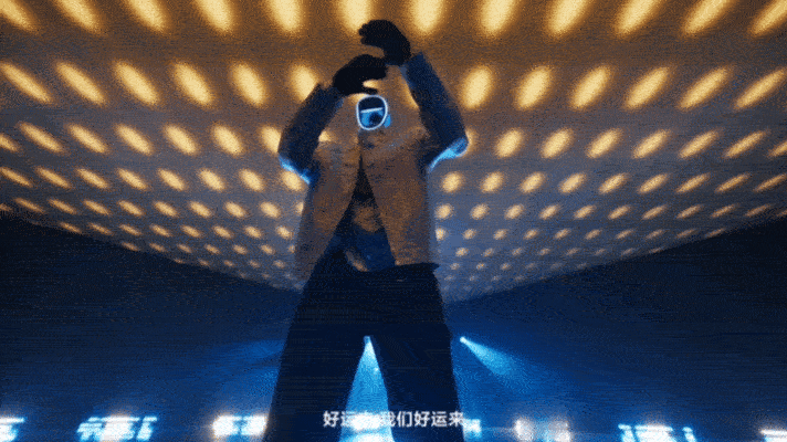 春晚的底气是豆包大模型今年春晚的机器人真的绝了！去年还像一群训练有素的士兵，今年