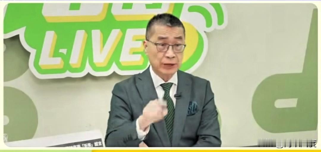 流氓头子徐国勇又出来斗狠，这次直播喊话卢秀燕：你不合格，零分，把猪还给我们！评论